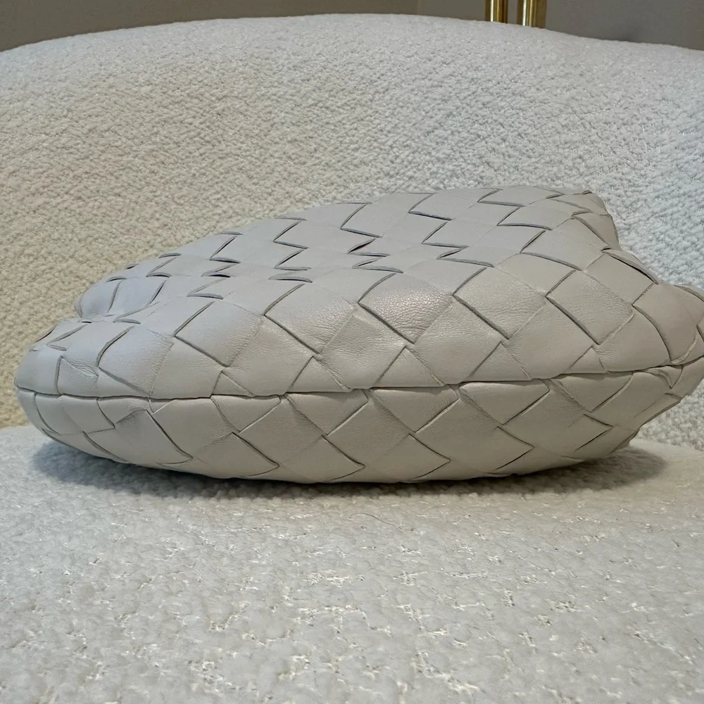 Bottega Veneta Chalk White Woven Bag - Picture 6 of 14